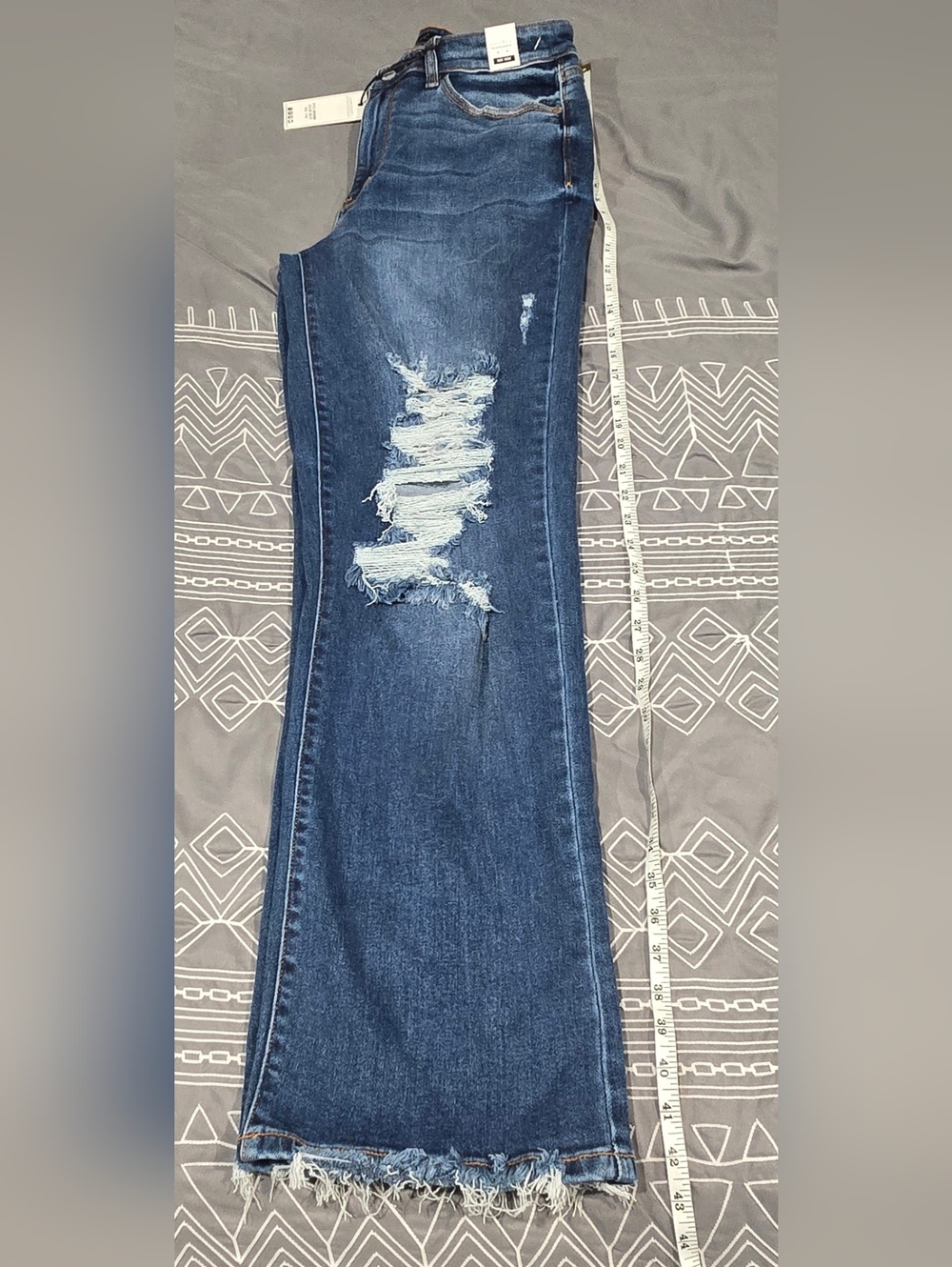 Judy Blue Midrise Distressed Relaxed Straight Fit Dad Jeans Size 11/30 - Picture 2 of 10